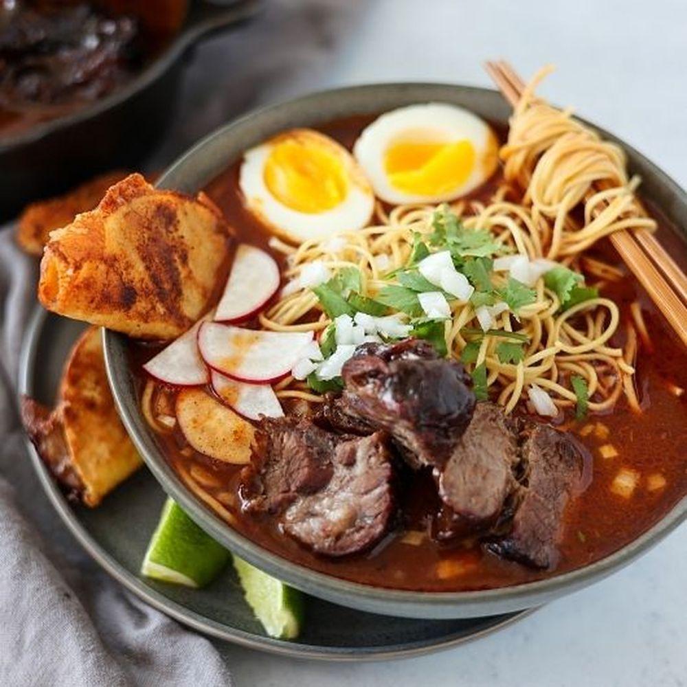 Product gallery 677025144