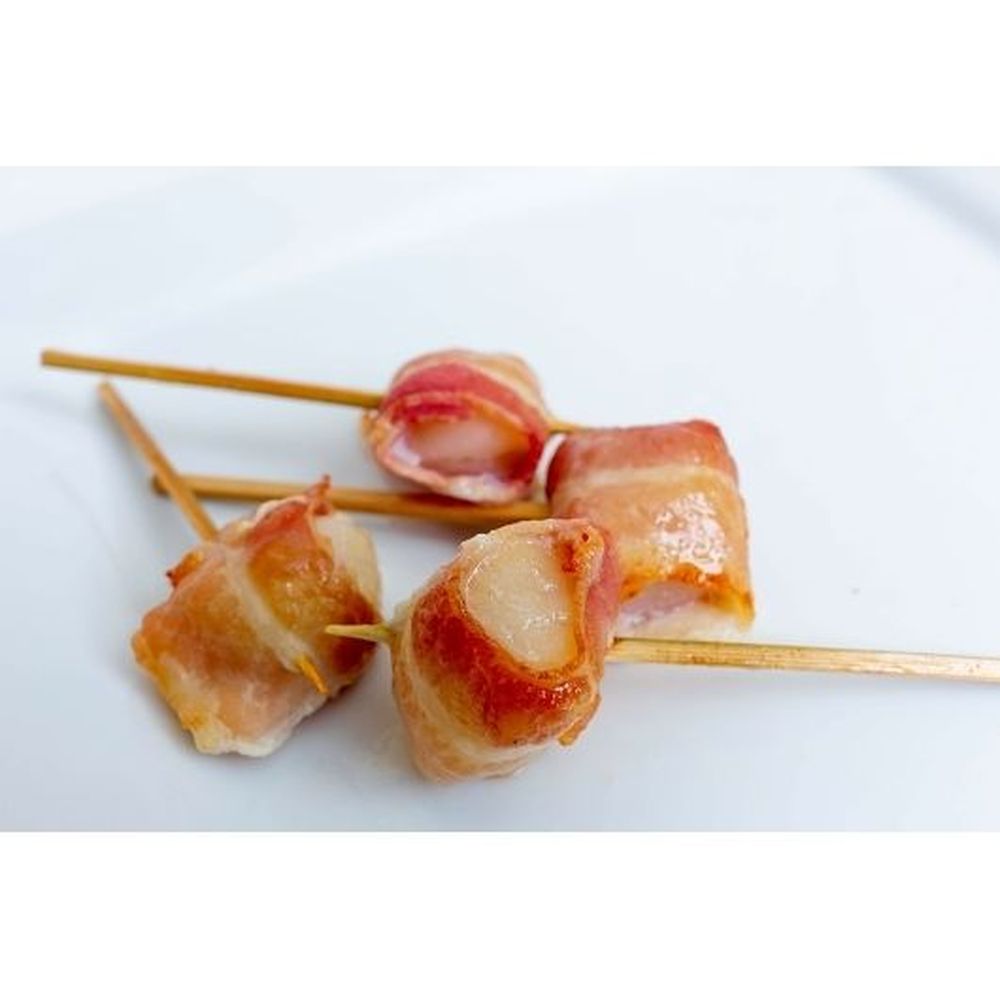 Holiday Foods Mini Bacon Wrapped Scallop, 100 count