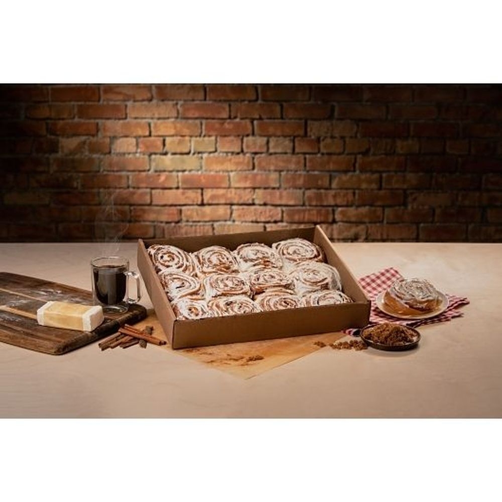 Cinnaroll Cream Cheese Frosted Cinnamon Rolls, 1.6 Kilogram