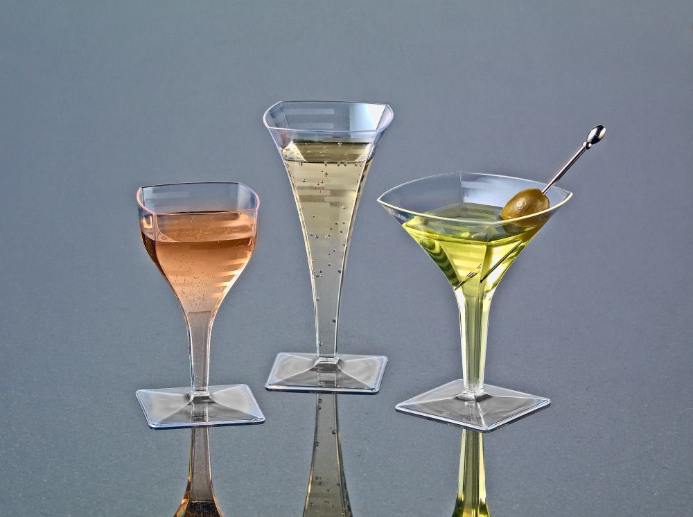 Yoshi Squares Mini Wine Glass 2 Ounce Clear -- 96 Per Case