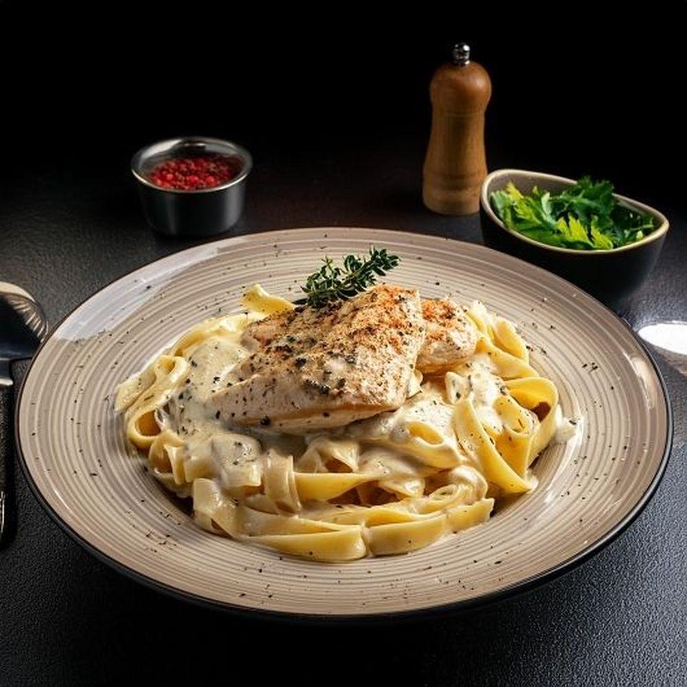 Product gallery 640884085