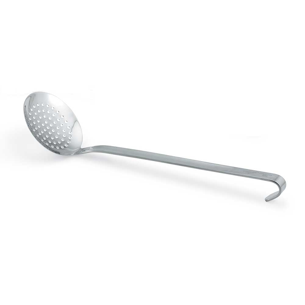 Vollrath Stainless Steel Heavy-Duty One-Piece Skimmer -- 6 per case.