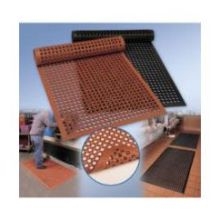 Cactus Mat Black Vip Topdek Senior Molded Bevel Edge Rubber Mat, 3 x 5 feet.