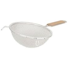 Alegacy Medium Double Mesh Strainer, 6 1/4 inch Bowl Size.