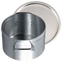 Alegacy Eagleware The Point Two Five Line Heavy Duty 2 Gauge Aluminum Sauce Pot with Cover, 6 Quart.
