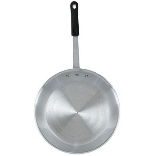 Alegacy Eagleware Professional Aluminum Fry Pan - Natural Finish, 7 inch.