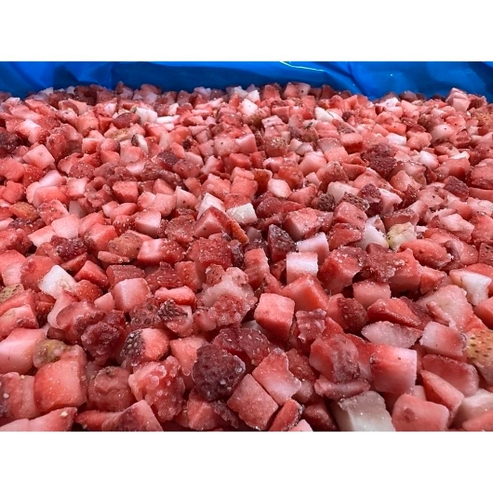 Not Branded 3/8 Inch Diced Strawberries, 30 Pound