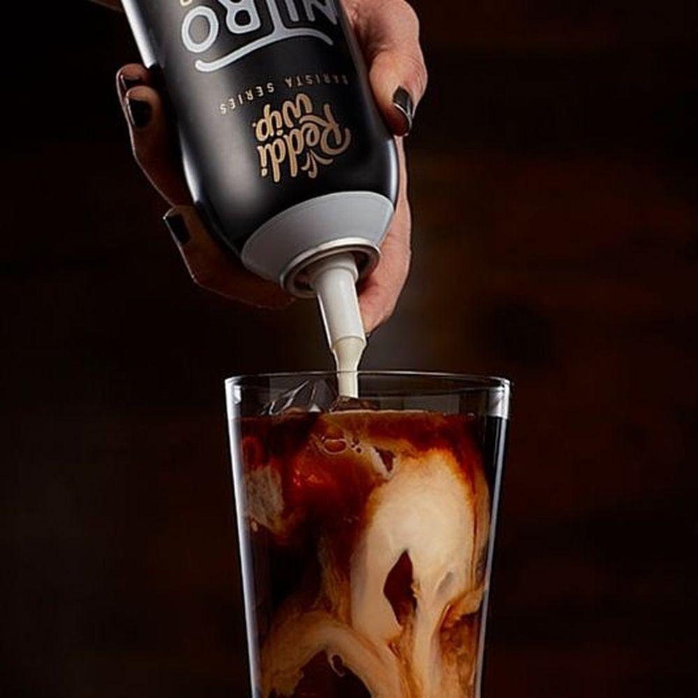 Product gallery 528133132